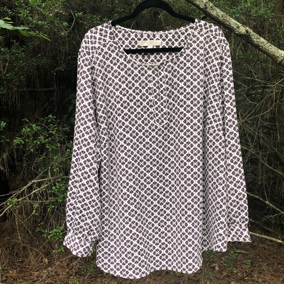 LOFT Tops - Loft Plus Blouse (size:26)